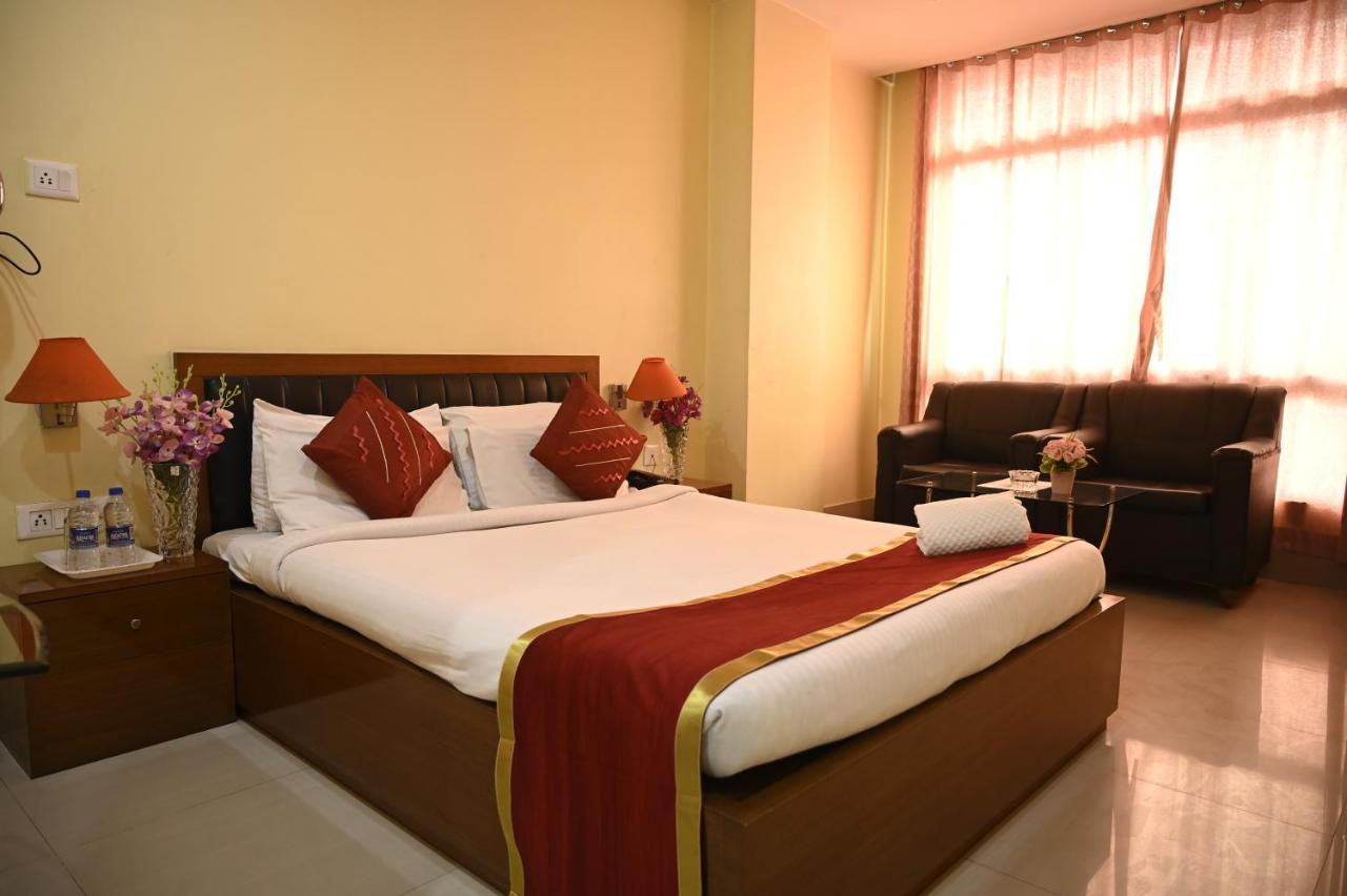 Alipur Duar Hotel Dooars Mountain מראה חיצוני תמונה
