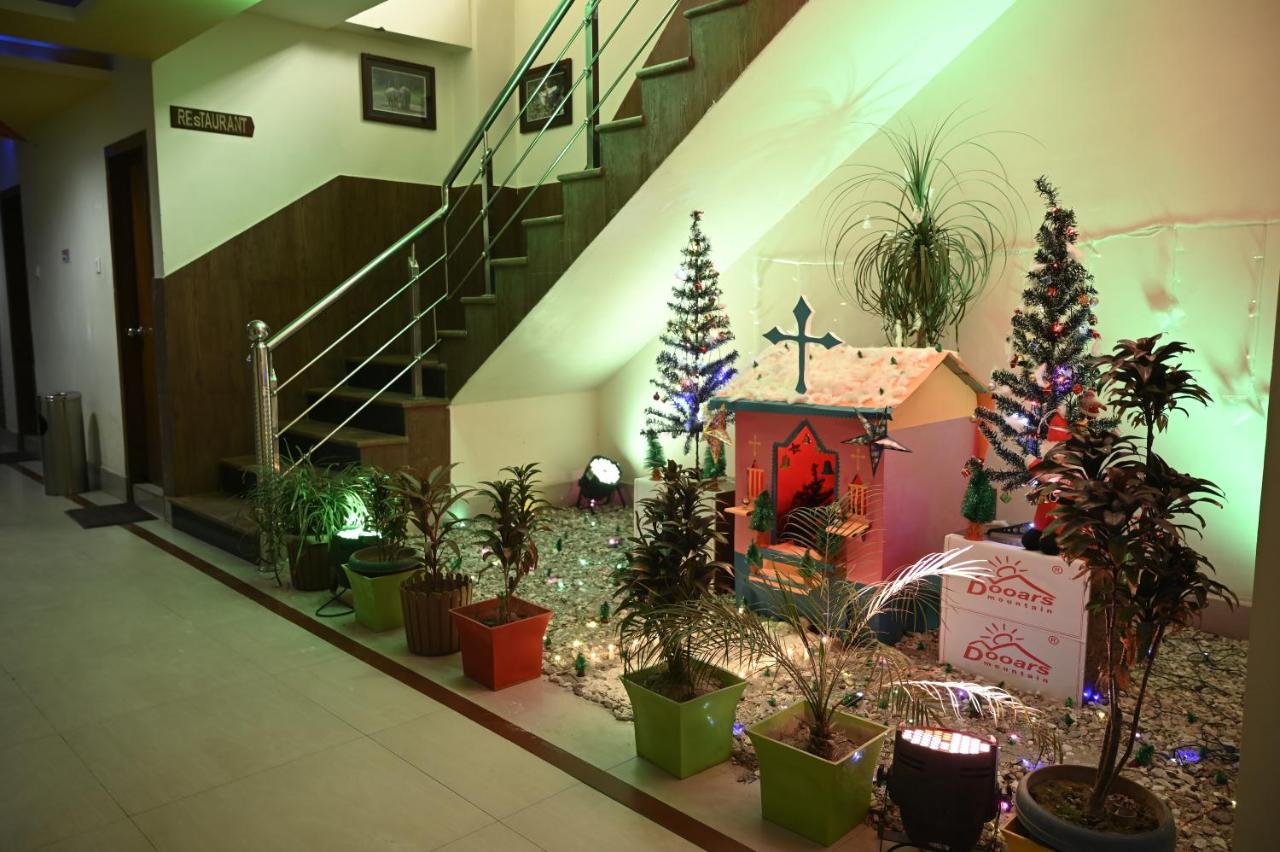 Alipur Duar Hotel Dooars Mountain מראה חיצוני תמונה