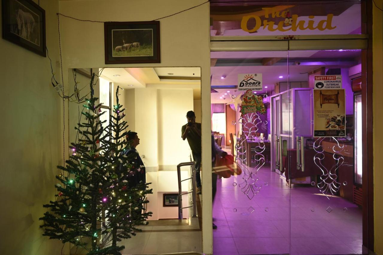 Alipur Duar Hotel Dooars Mountain מראה חיצוני תמונה