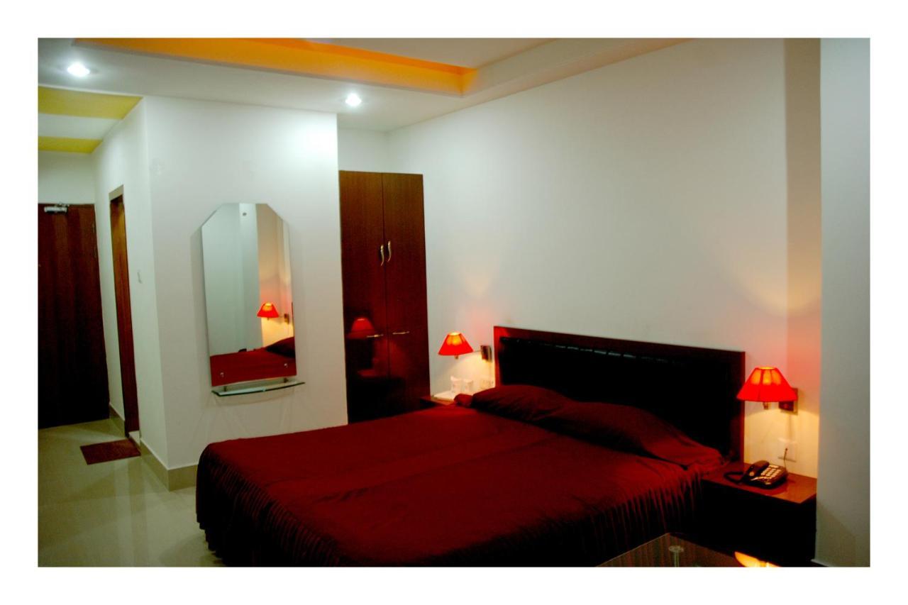 Alipur Duar Hotel Dooars Mountain מראה חיצוני תמונה