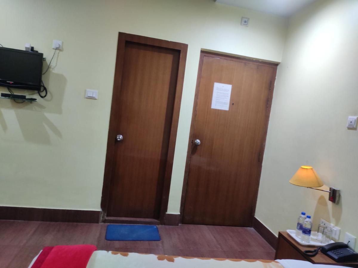 Alipur Duar Hotel Dooars Mountain מראה חיצוני תמונה
